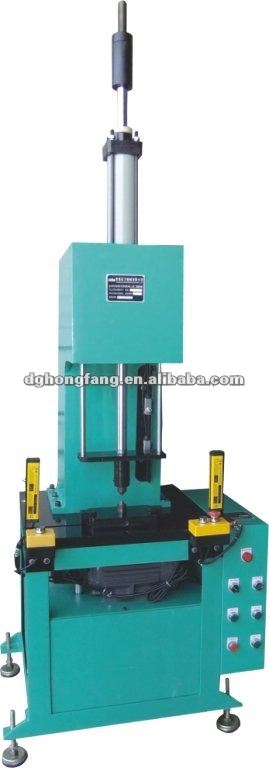Upright oil hydraulic press