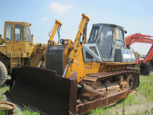 used bulldozer komatsu D85, used komatsu bulldozer