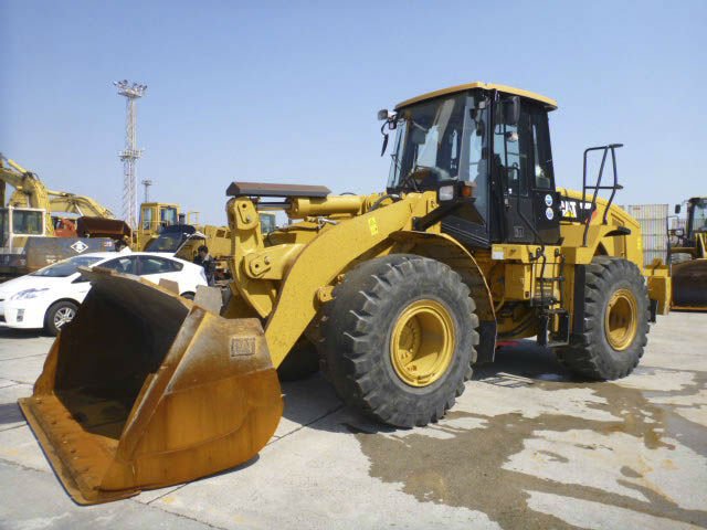 used CAT loader 950