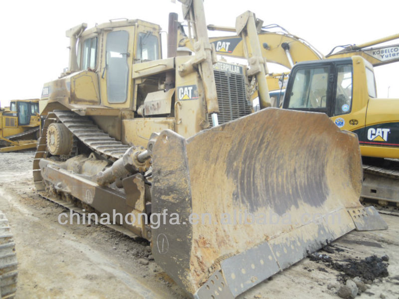 used D8L Bulldozer low price for sale