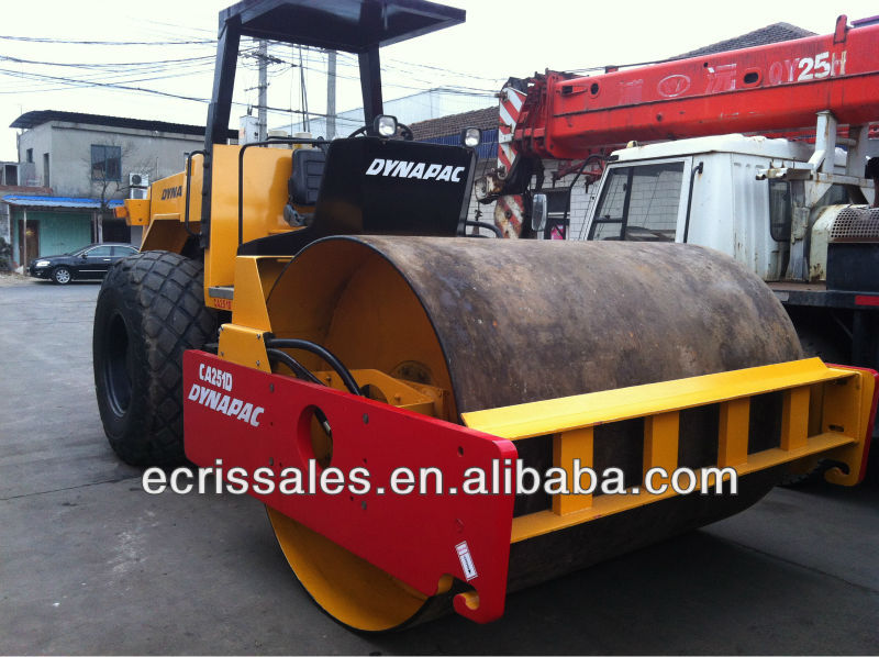 used dynapac road roller from Sweden CA251D
