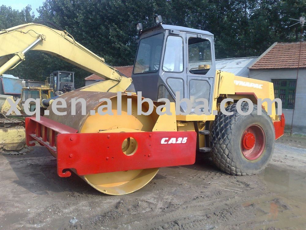 USED DYNAPAC VB ROAD ROLLER CA25D