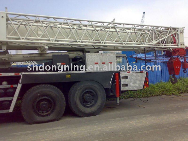 Used equipment Crane Demag 100T