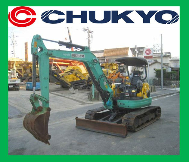 Used Japan Excavator Kubota For sale U-40-5 / Rubber pad on steel shoe , Arm crane 0.9t , Blade , Multi pattern valve