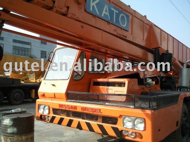 Used Japan origin Kato truck crane NK500E