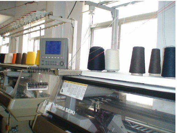 Used Japan Shima Seiki computer flat knitting machine