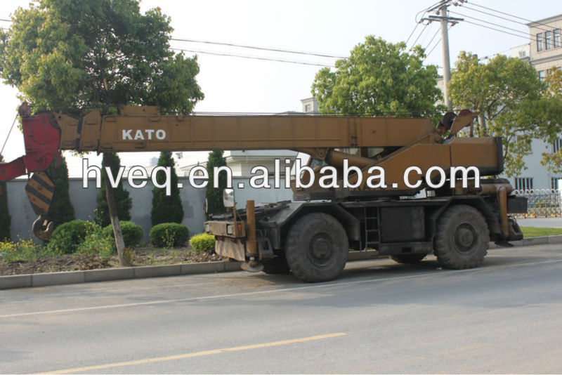 Used KATO rough terrain crane for sale 25t