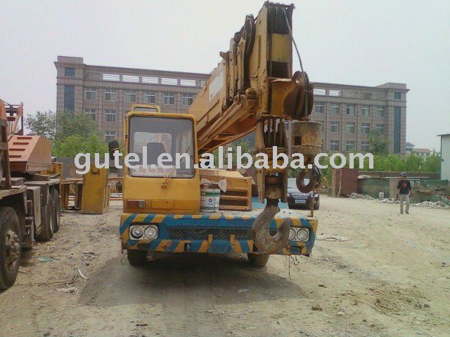 Used Kato truck crane righthand drive crane NK250E