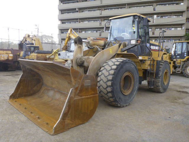 used Komastu wheel loader 966