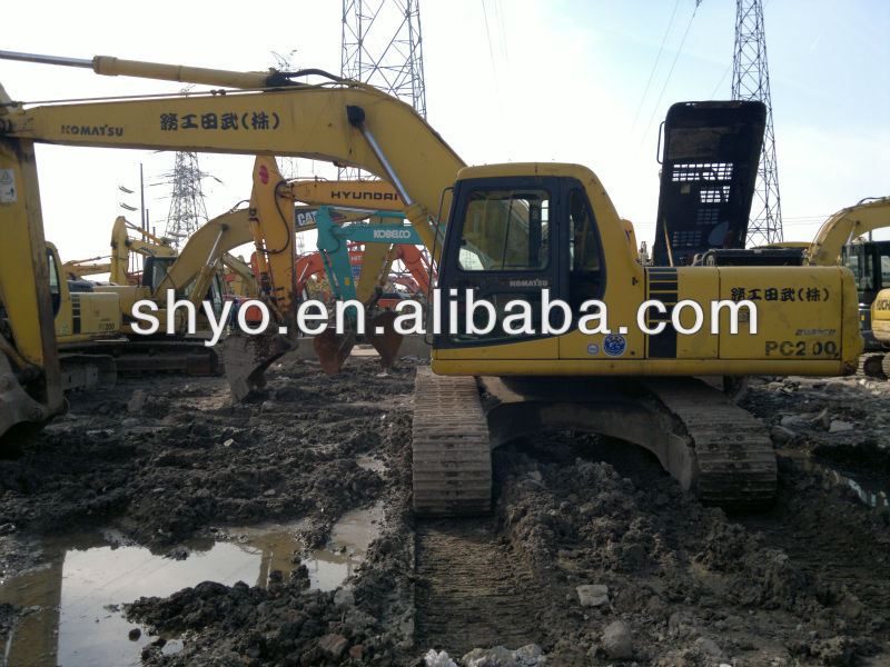 Used Komatsu pc200-6E excavator in low price