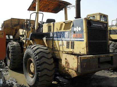 Used Komatsu wa380 loader