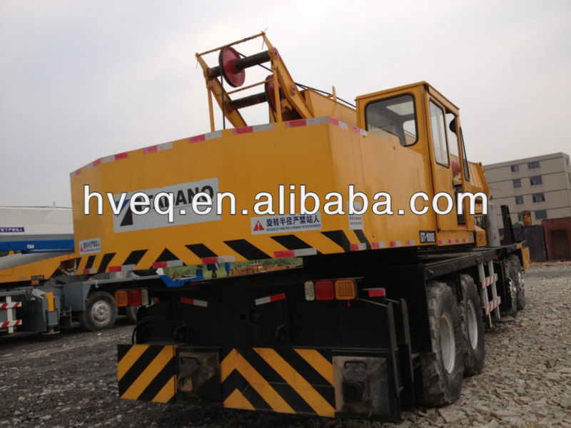 Used TADANO 100ton truck crane