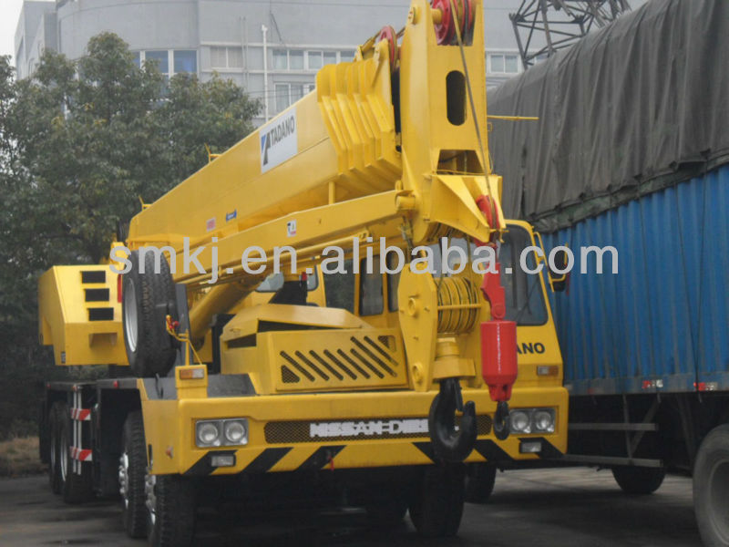 Used tadano crane 65 ton,GT650E, nissan engine,original from Japan