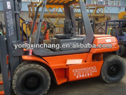 Used Toyota 7FD-40 forklift truck, 2nd hand forklift, cheap 3 ton toyota forklift