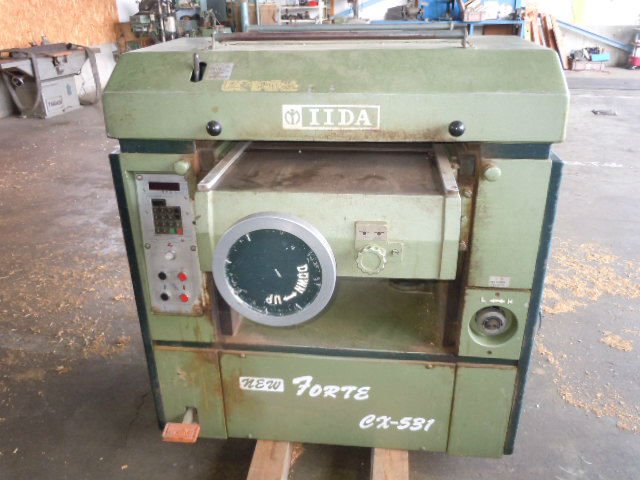 USED WOODWORKING MACHINE PLANER