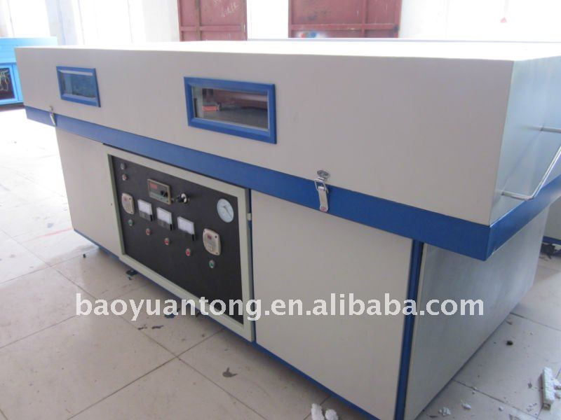 Vacuum-forming machine for manufacture