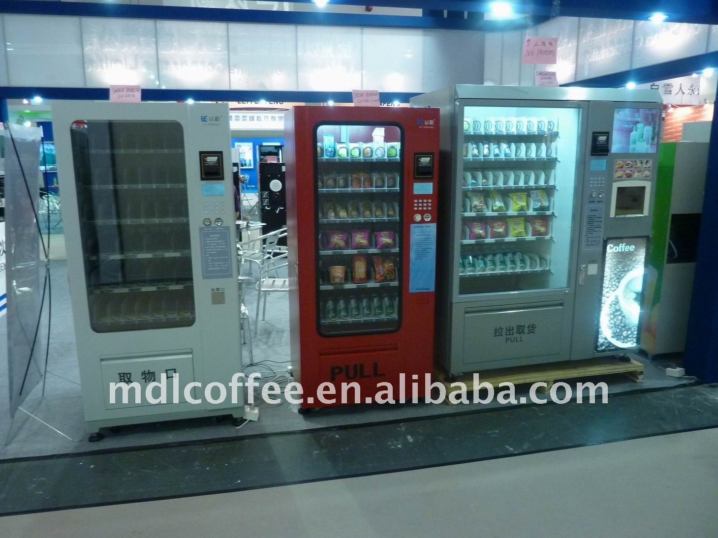 Vending Machine (snak/candy/drink/beverage)