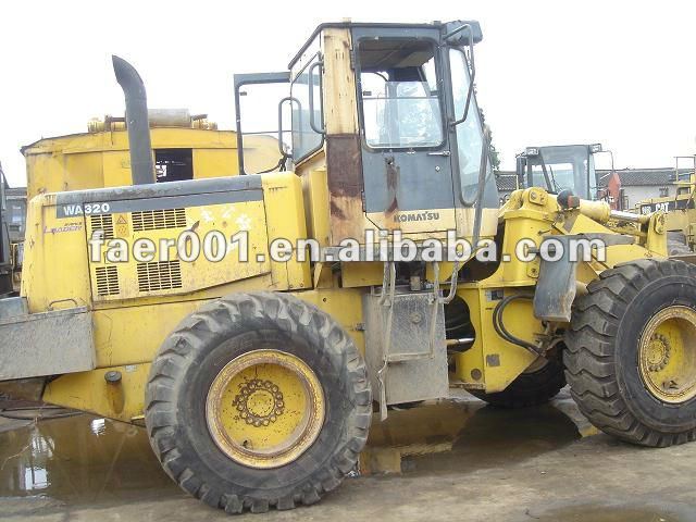 very good condition Komatsu WA320 Loader underselling