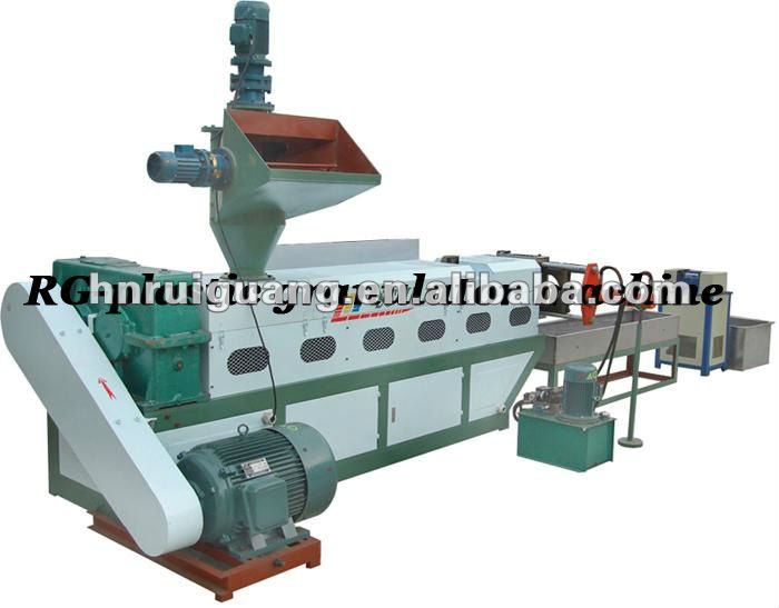 Waste plastic granulating machine/0086-13523578890