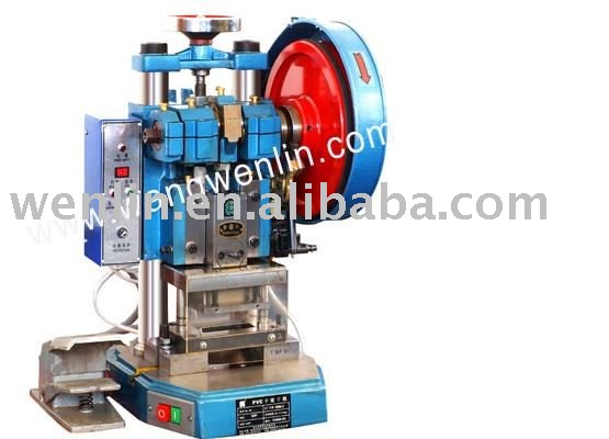 WENLIN-D5-1 clear card punching machine student card cutting machine telecom card die cutter