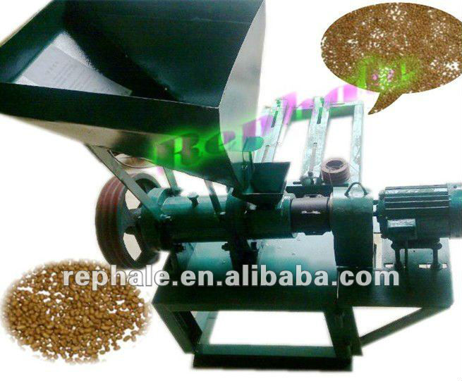 wide using fish pellet extruding machine by model YSJ-F4