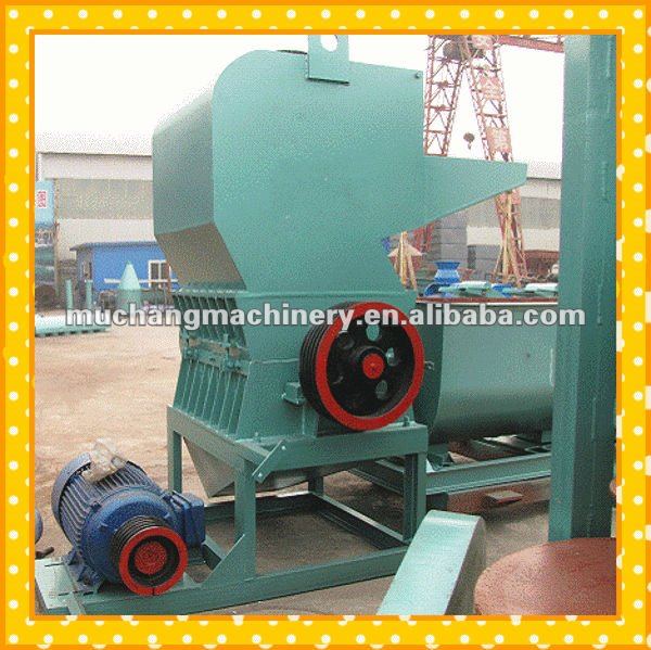Wood crusher for wood with nails