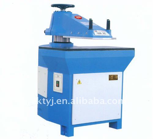 XCLB2 HYDRAULIC SWING ARM CUTTING MACHINES