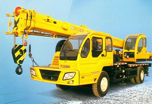 XCMG QY12B.5 Crane