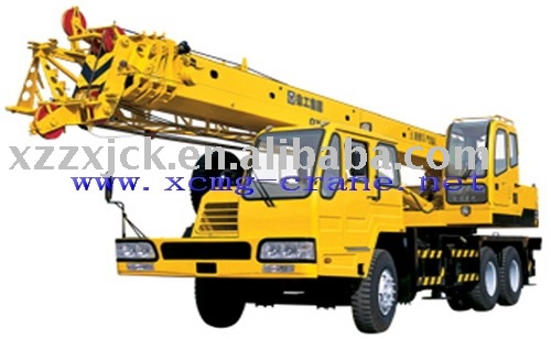 XCMG QY16D Hydraulic truck crane
