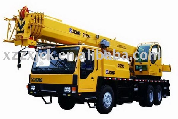 XCMG QY25K5 construction crane