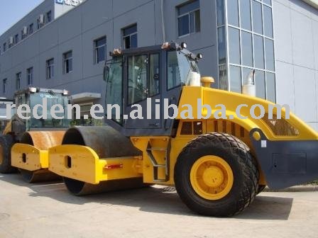 XCMG Single Drum Vibratory Road Roller XS120