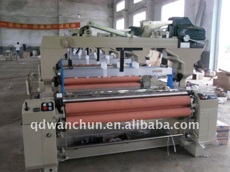 XD-150 Electronic Feeder Water Jet Looms in textile machinery
