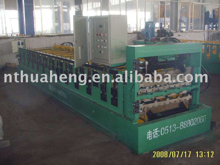 YX00KM25-210-840/15-225-900 double layer roll forming machine