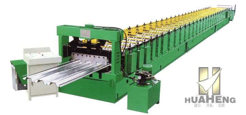 YX00KM51-240-720 Roll Forming Machine