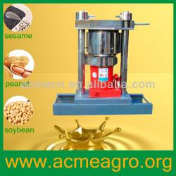 2013 hot-selling for sesame soybean olive Mini manual oil press