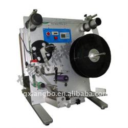 Adhesive sticker semi-automatic round-bottle labeling machine