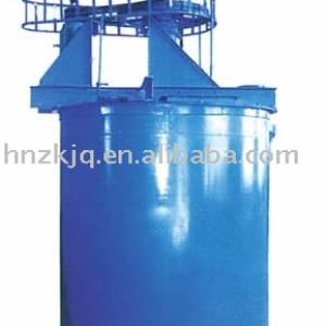 Agitating ore materials tank