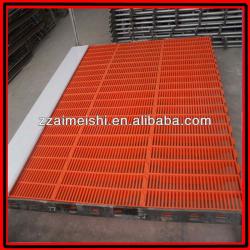 Animal plastic slatted flooring