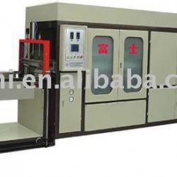 automatic high speed vacuum forming machine