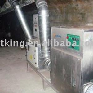 Bridge dehumidifier for bridge cable room dehumidification and bridge cable dehumidification