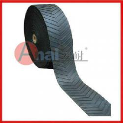 Chevron pattern conveyors belts