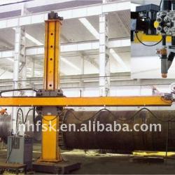 Circular/longitudinal seam CNC welding manipulator