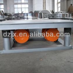 Concrete vibrator for building material concrete mould