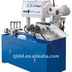 Hydraulic slideway circular sawing machine