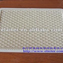 Infrared honeycomb ceramic plaque for gas oven
