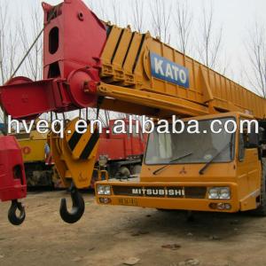 Japan used hydraulic crane 100ton