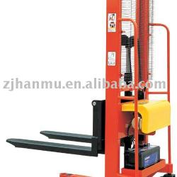 JSEM semi-electric stacker