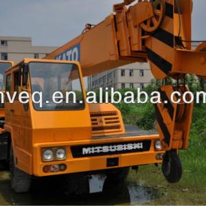 Kato mitsubishi truck crane 25ton ( Right-hand drive )