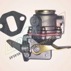 LM-TR02002 4609596 , 4757883 (BCD1947) Tractor Parts fuel pump