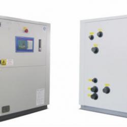 Low temperature water-cooled industrial chiller